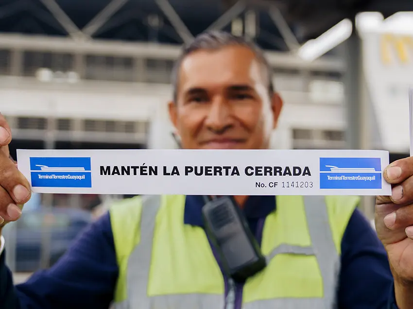 terminal-terrestre-guayaquil-implementa-mecanismo-seguridad-evitar-recojan-pasajeros-vias