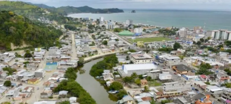 Imagen referencial de la ruta de Guayaquil a Borbón